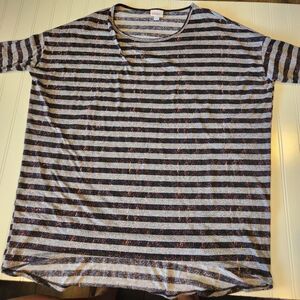Lularoe Large Gray Striped Short Sleeve T-shirt